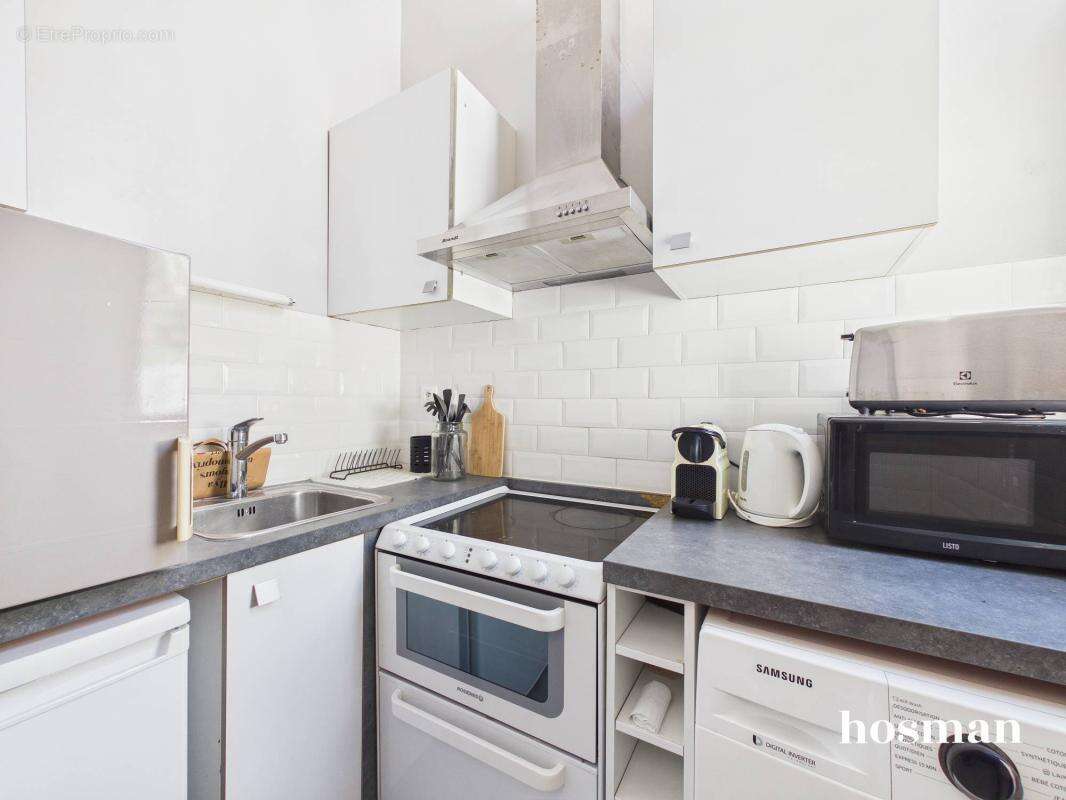 Appartement à PARIS-8E