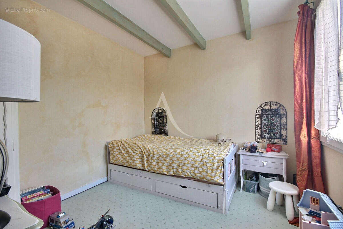 Maison à CONFLANS-SAINTE-HONORINE