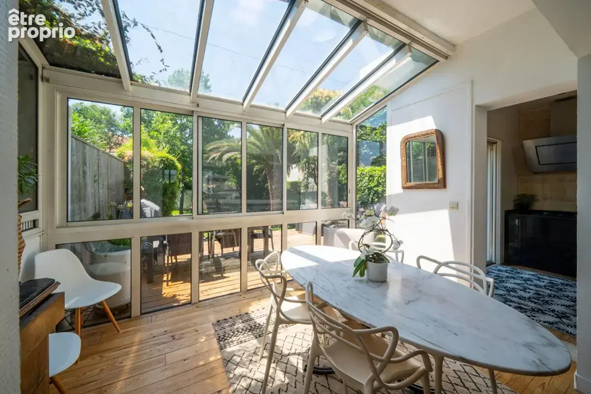 Belle maison de famille, avec grand jardin, quartier très recherché au coeur de Bordeaux Bastide - photo 3