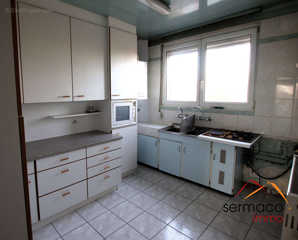 cuisine indépendante - Appartement à SARREGUEMINES