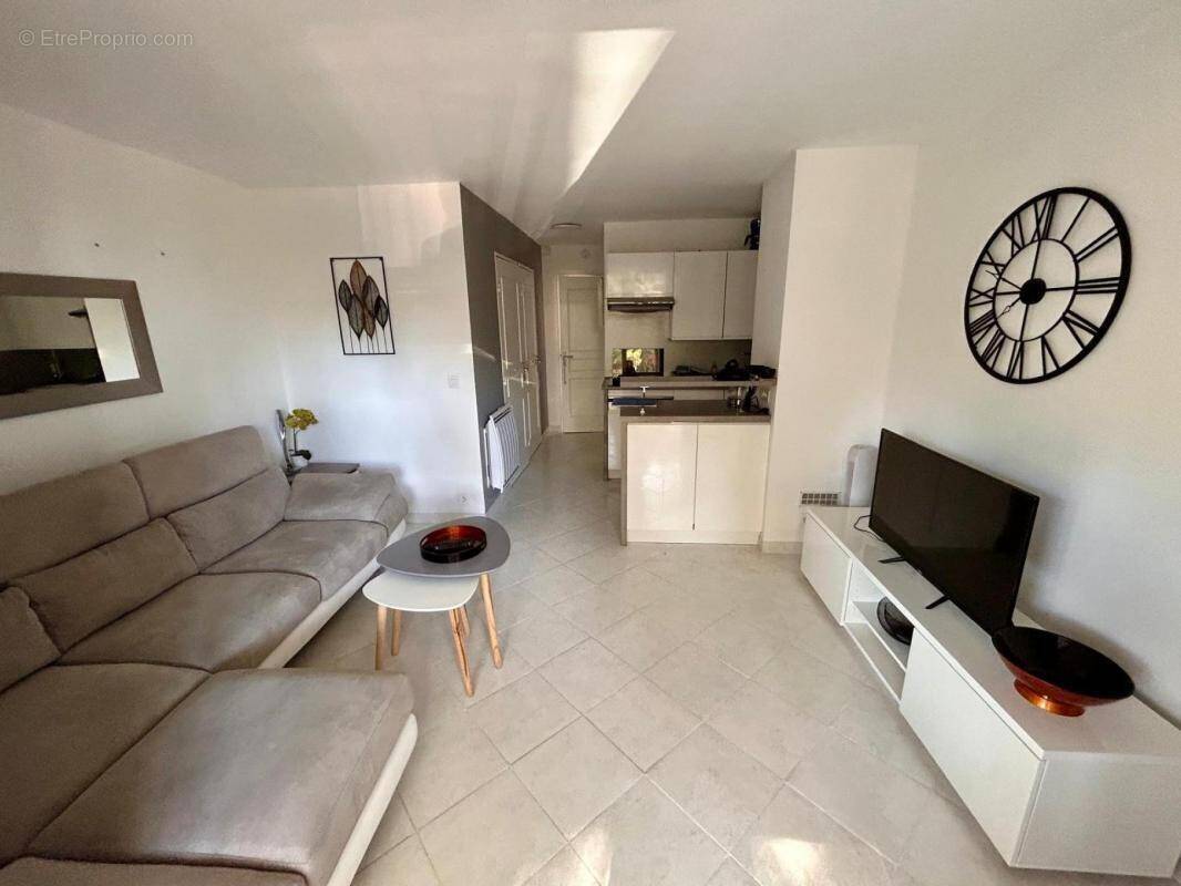 Appartement à SAINT-RAPHAEL
