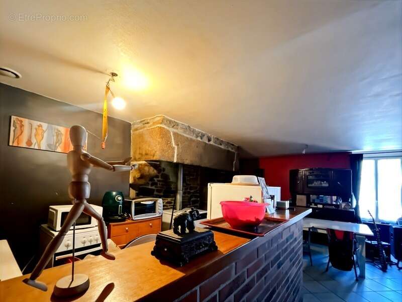  Ensemble immobilier– Commune de Cuves - photo 4