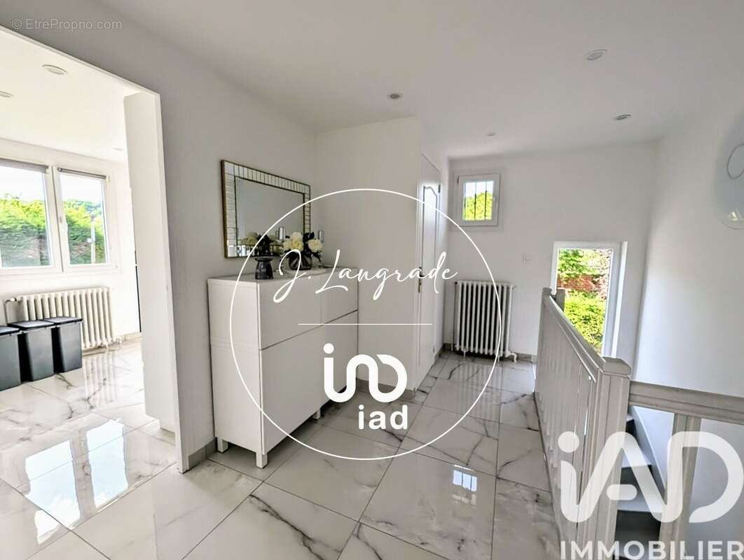 Photo 6 - Maison à AUVERS-SUR-OISE