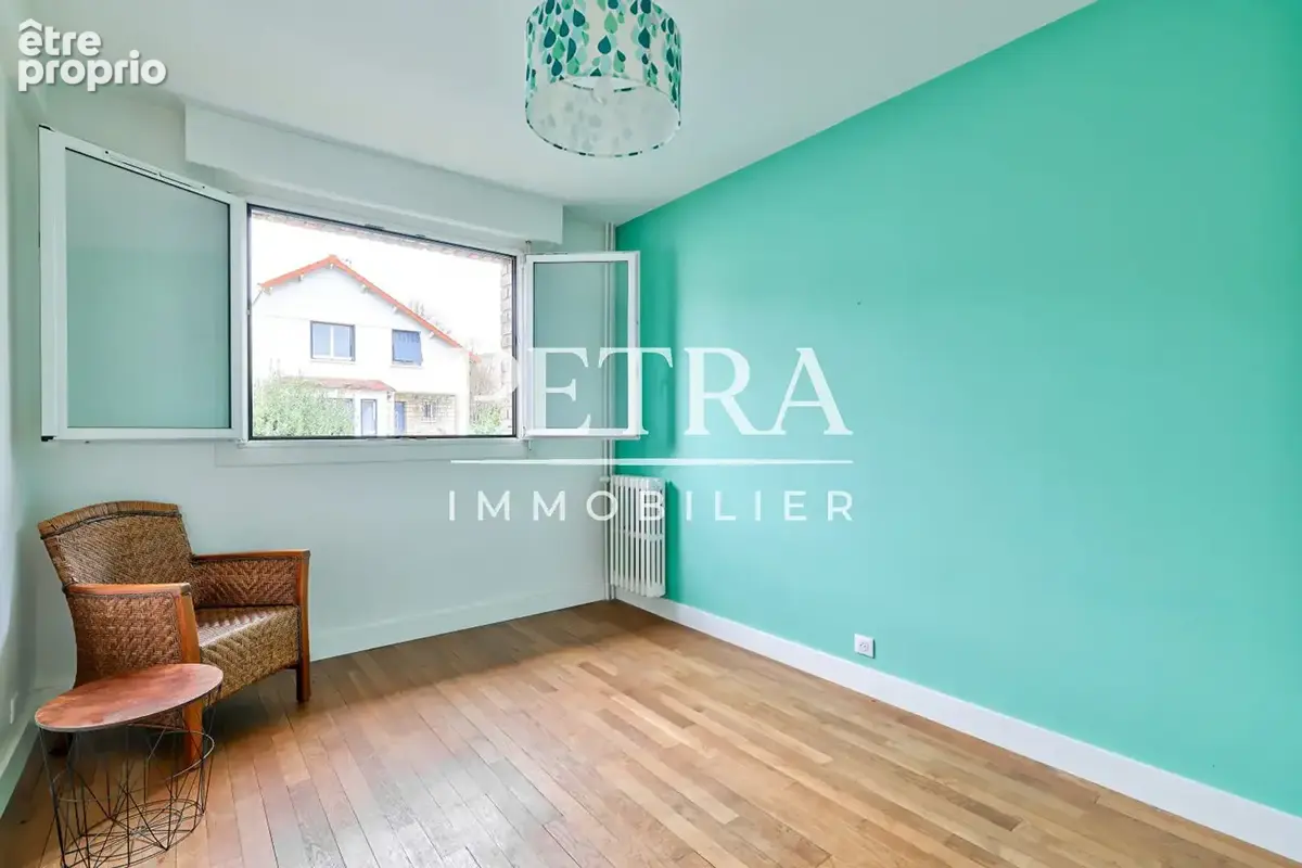 Maison L'Hay Les Roses 7 pièces 200 m2 - Quartier Blondeaux - photo 12