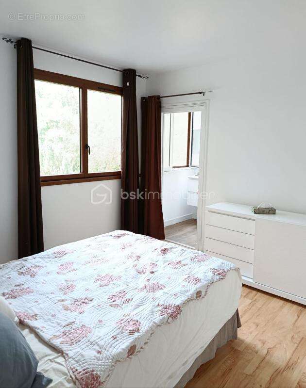 A vendre appartement de 4 pièces de 89 m² avec grand balcon, parking & cave – Résidence Élysée 2 - photo 9