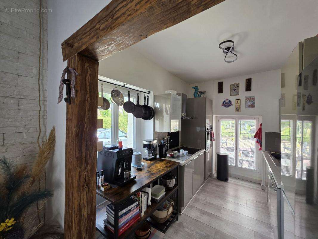 Maison à TOURNON-SAINT-MARTIN