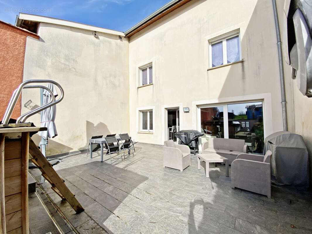 Maison à EUVILLE