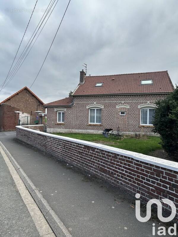 Photo 1 - Maison à BULLECOURT