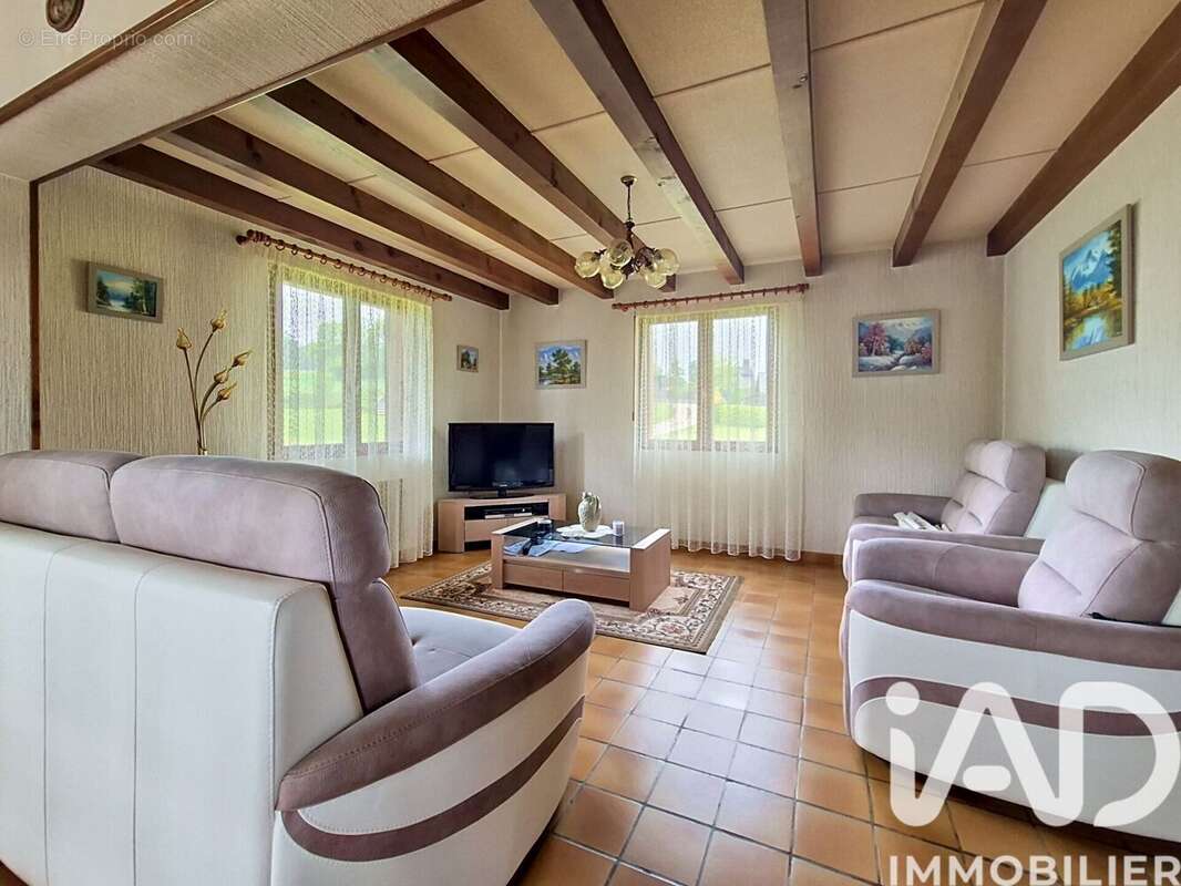 Photo 5 - Maison à EVIRES