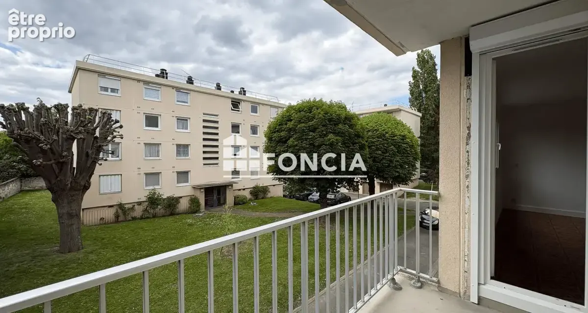 Photo Appartement à Maurecourt au prix de 182 000€