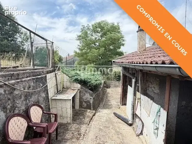 Sous Compromis : Maison à fort potentiel, en campagne mosellane - photo 12