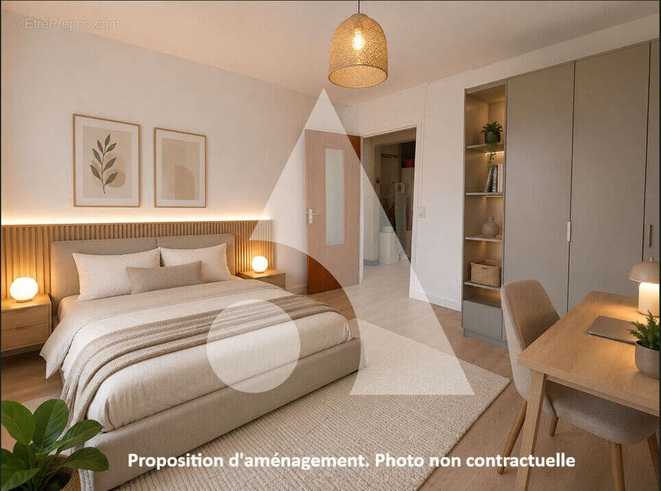 Maison lumineuse de plain-pied avec grands hangars et terrain arboré - photo 7