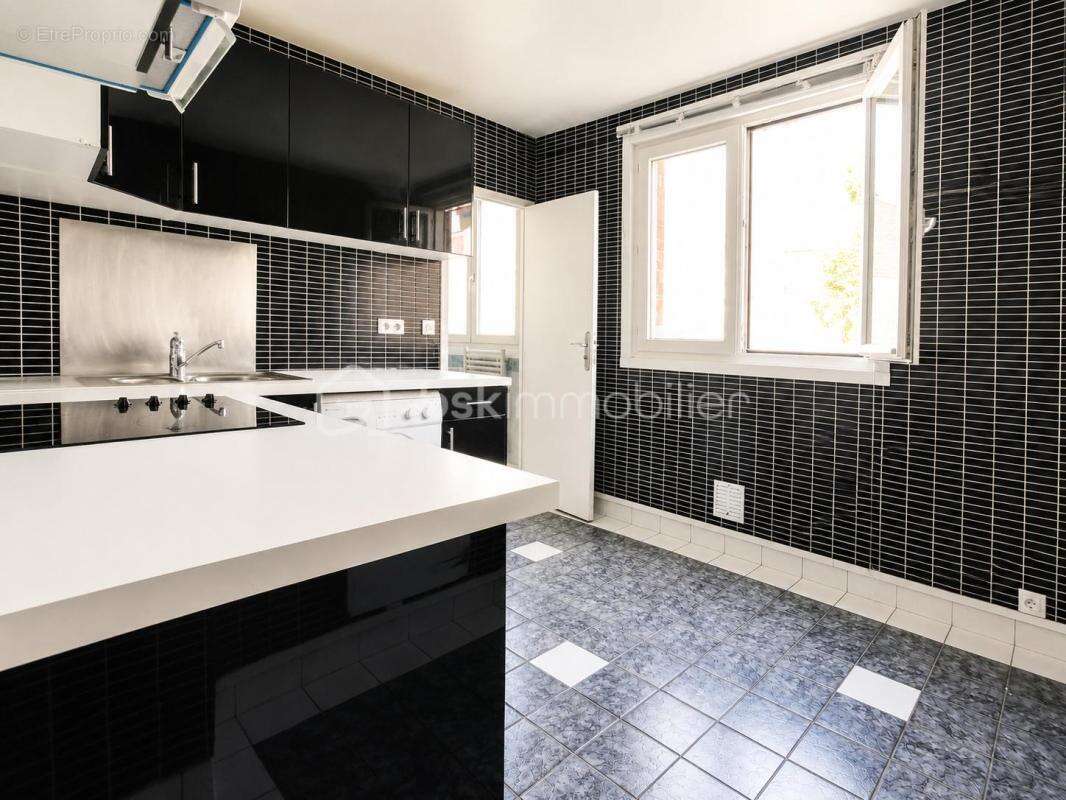 F2 lumineux 45m² avec cave - Idéal premier achat ou investissement - Drancy - photo 9