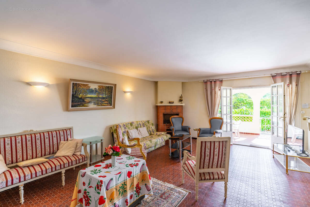 Maison à RAYOL-CANADEL-SUR-MER