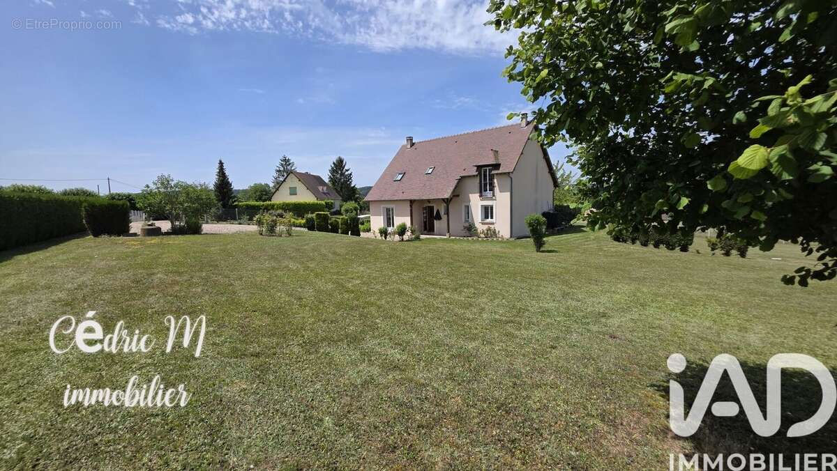 Maison 160 m² à Chambray  - photo 9