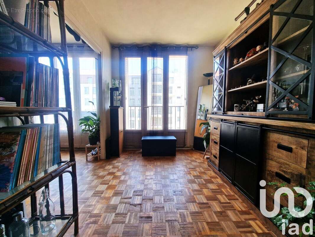 Photo 2 - Appartement à NOGENT-SUR-MARNE