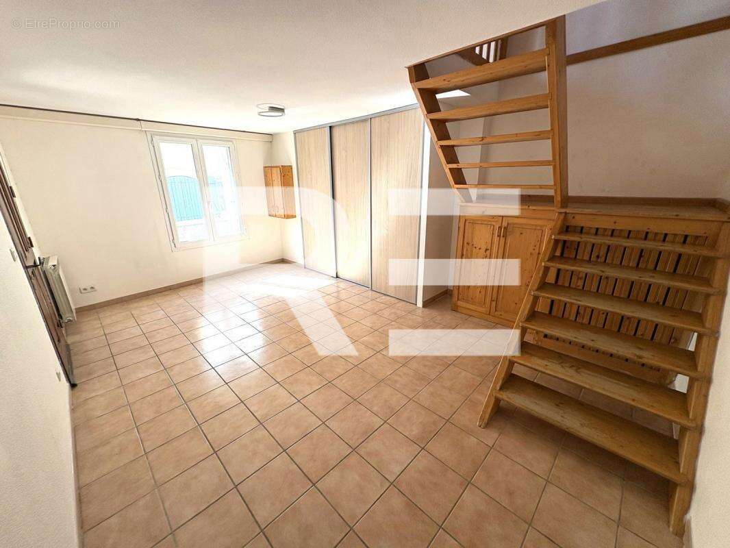 Maison à AIGUES-VIVES