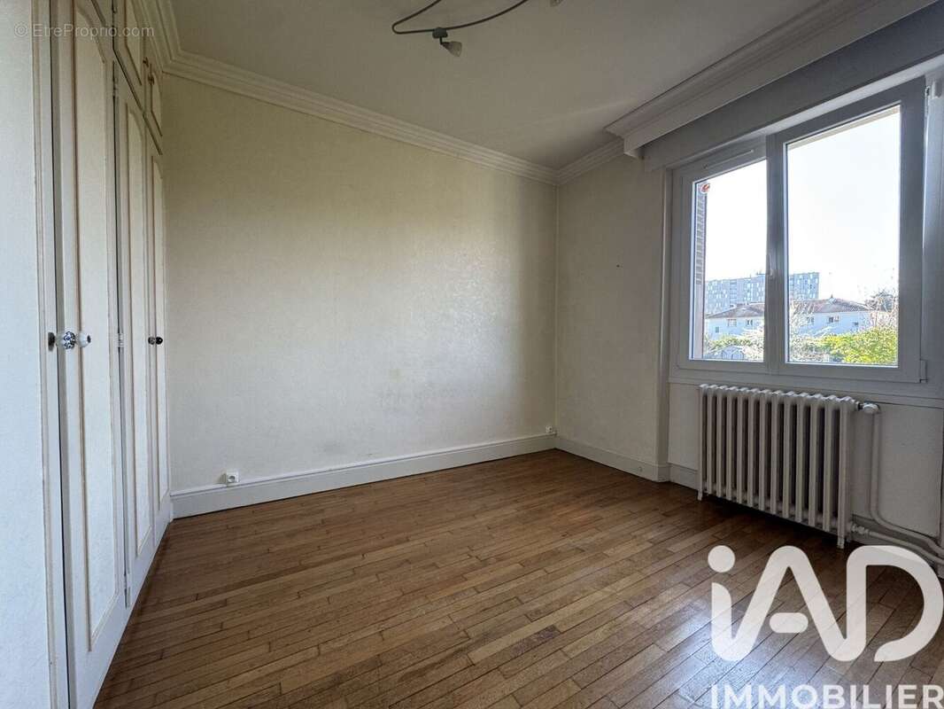 Photo 8 - Maison à MONTLUCON