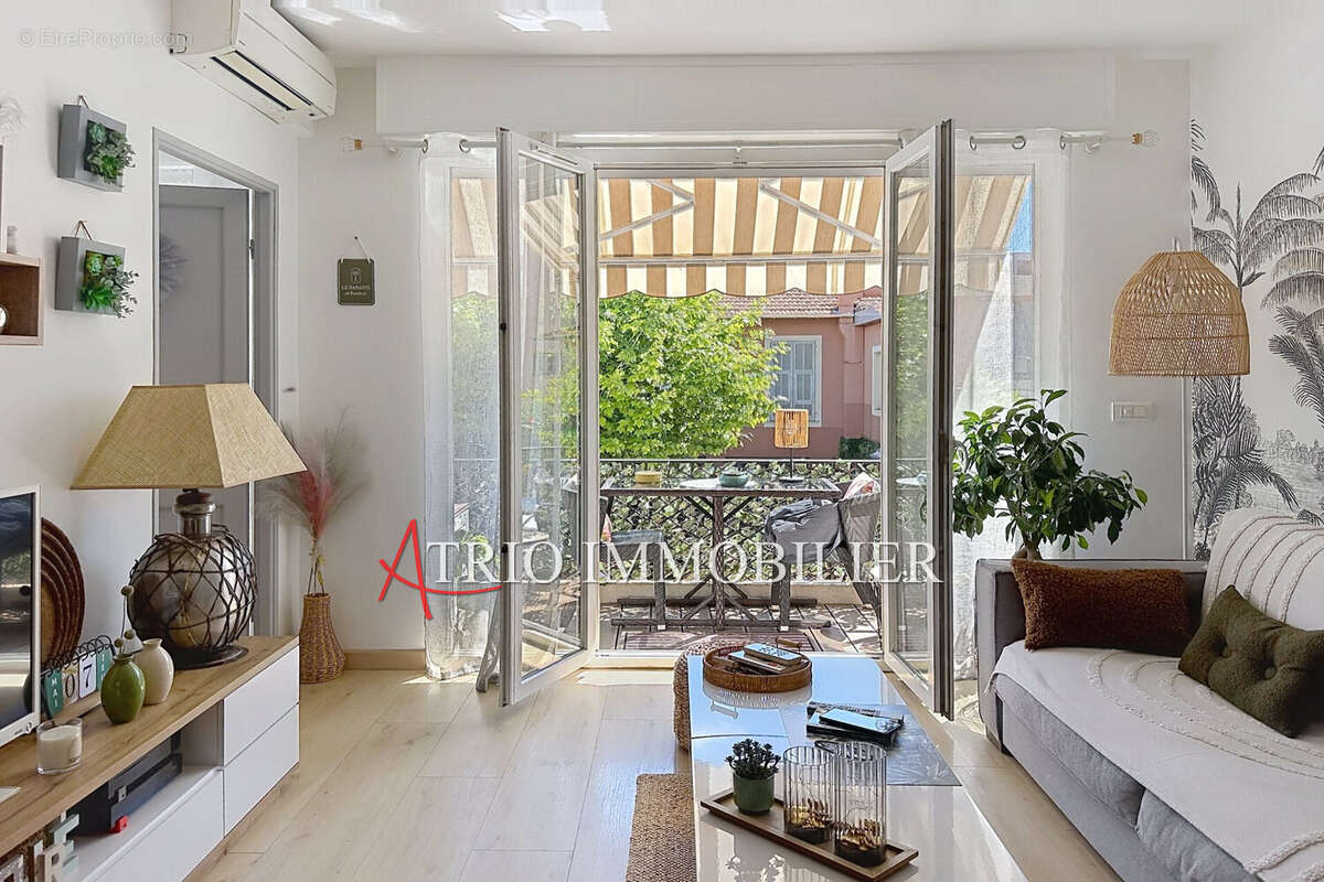 Appartement 44 m² à Cagnes-Sur-Mer  - photo 9