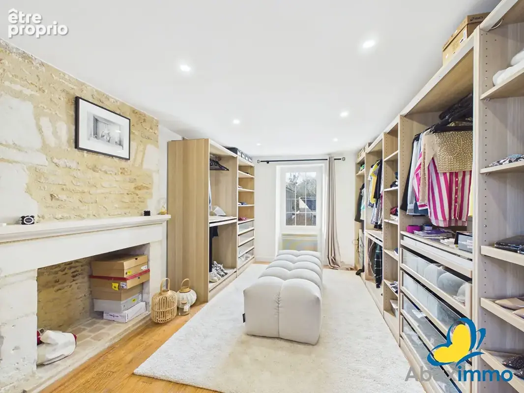 Maison en pierre rénovée avec grandes dépendances - photo 6