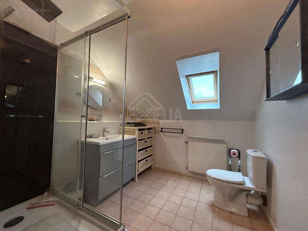 Maison à ROSNY-SUR-SEINE