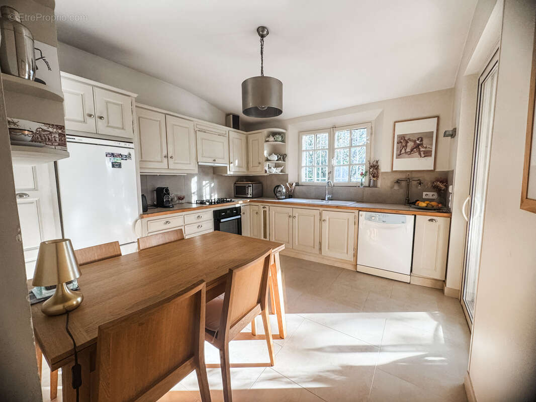 Maison à LA COLLE-SUR-LOUP