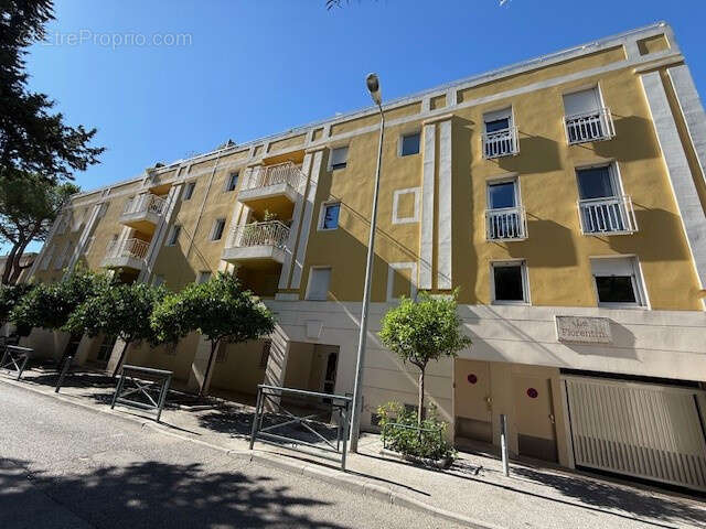 Appartement à HYERES