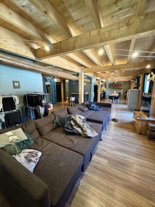 Appartement à TANINGES