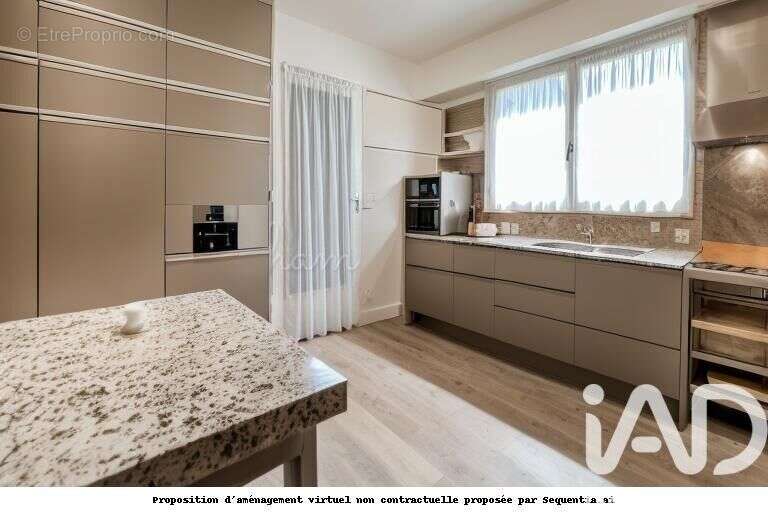 Maison 140 m² à Saint-Maur-Des-Fosses  - photo 3