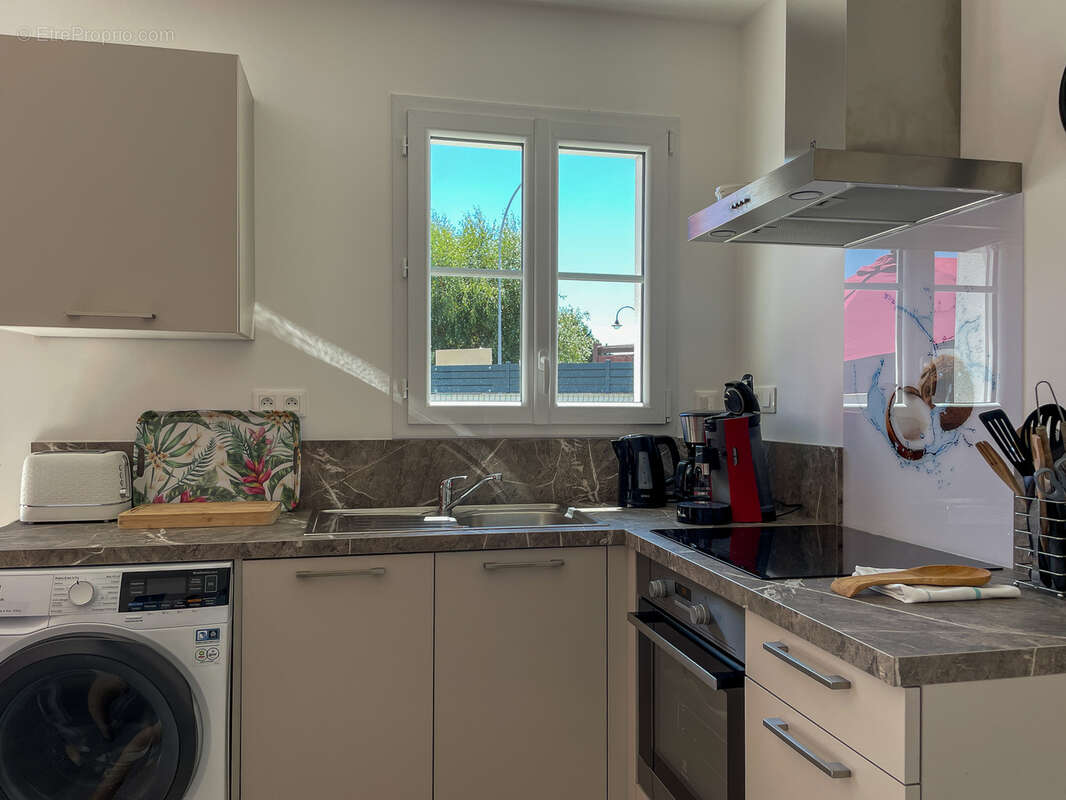 Maison à LES MATHES