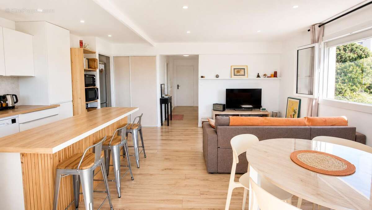 Appartement à SAINT-RAPHAEL