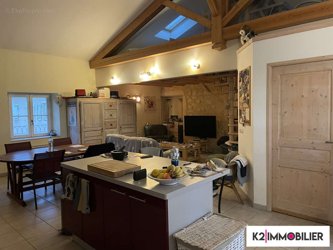 Appartement à MONTBOUCHER-SUR-JABRON