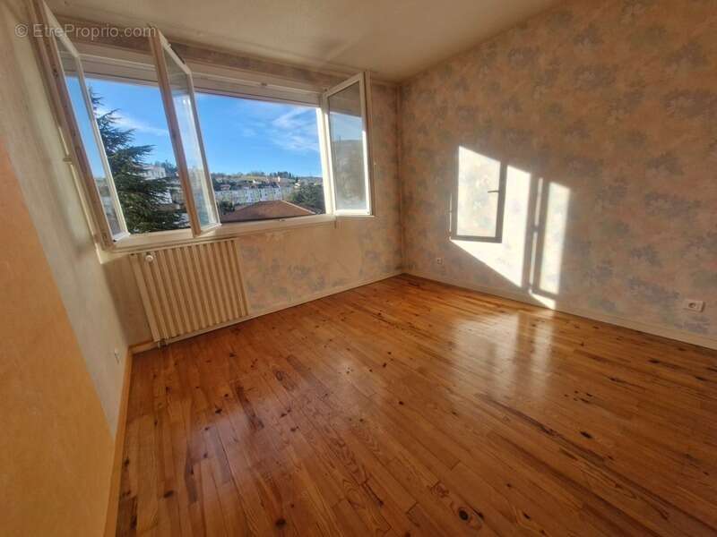 Appartement à FIRMINY