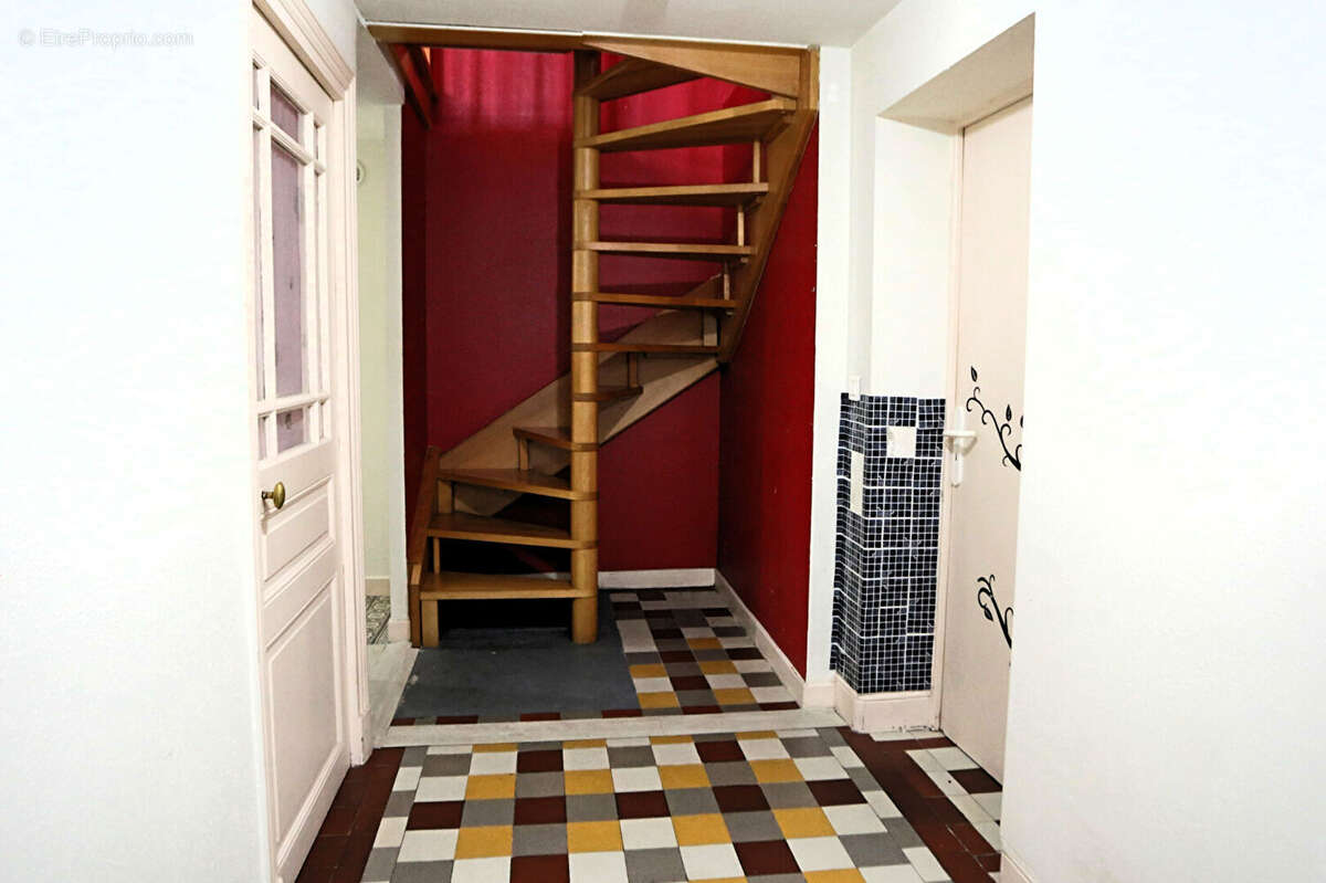 Maison à BROMONT-LAMOTHE