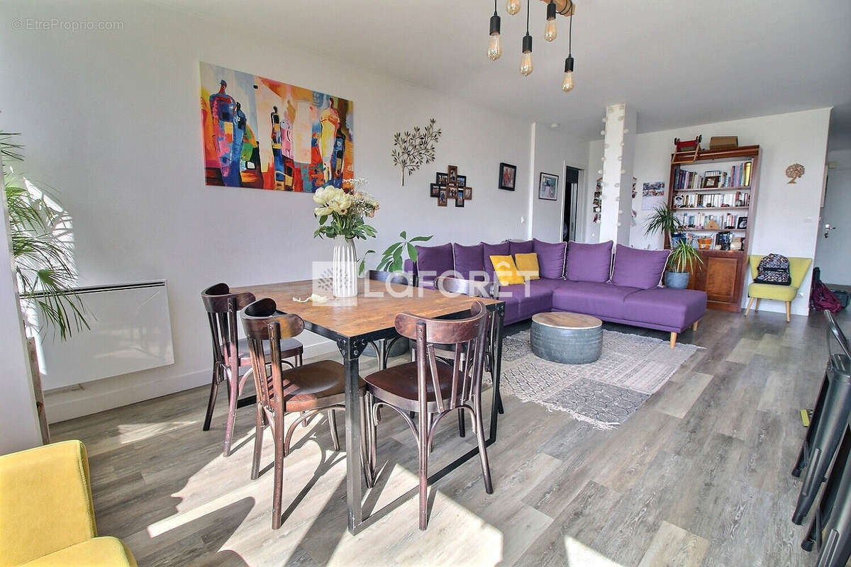 Appartement à RUEIL-MALMAISON