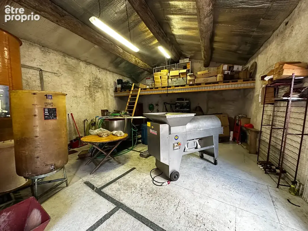 Charmante cave à vin, idéale pour être transformée en logement - photo 12