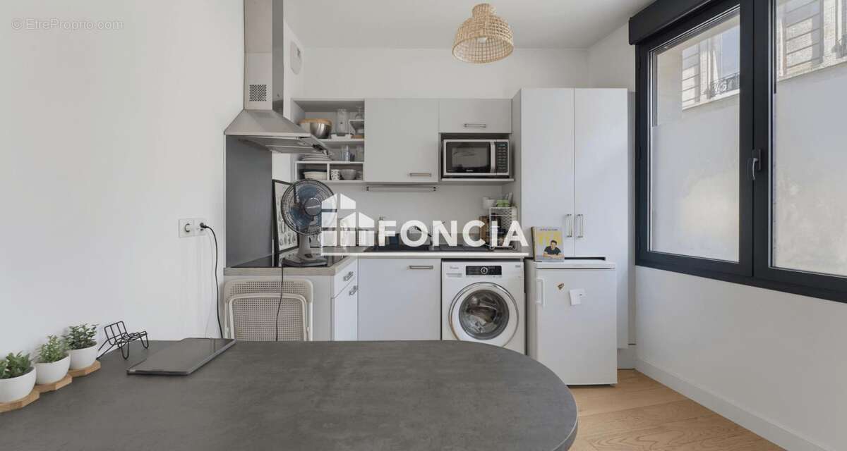 À VENDRE – T1 de 29 m² – Bordeaux Saint-Genès – Au pied du tramway - photo 3
