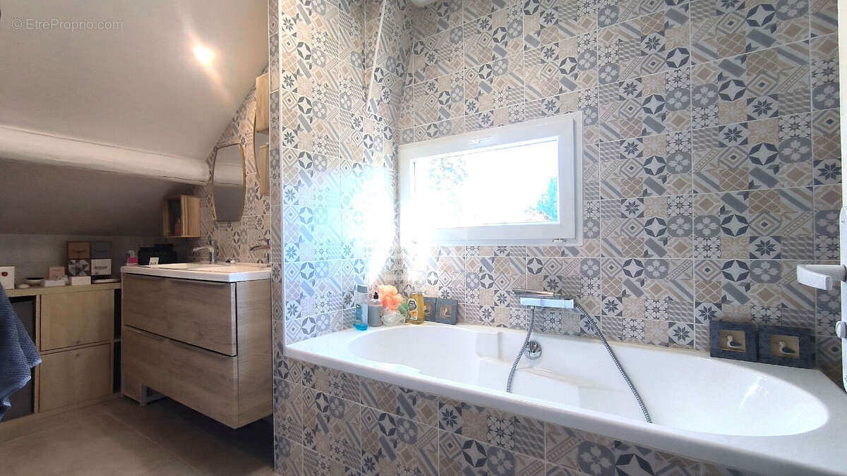 Maison à LA FERTE-ALAIS