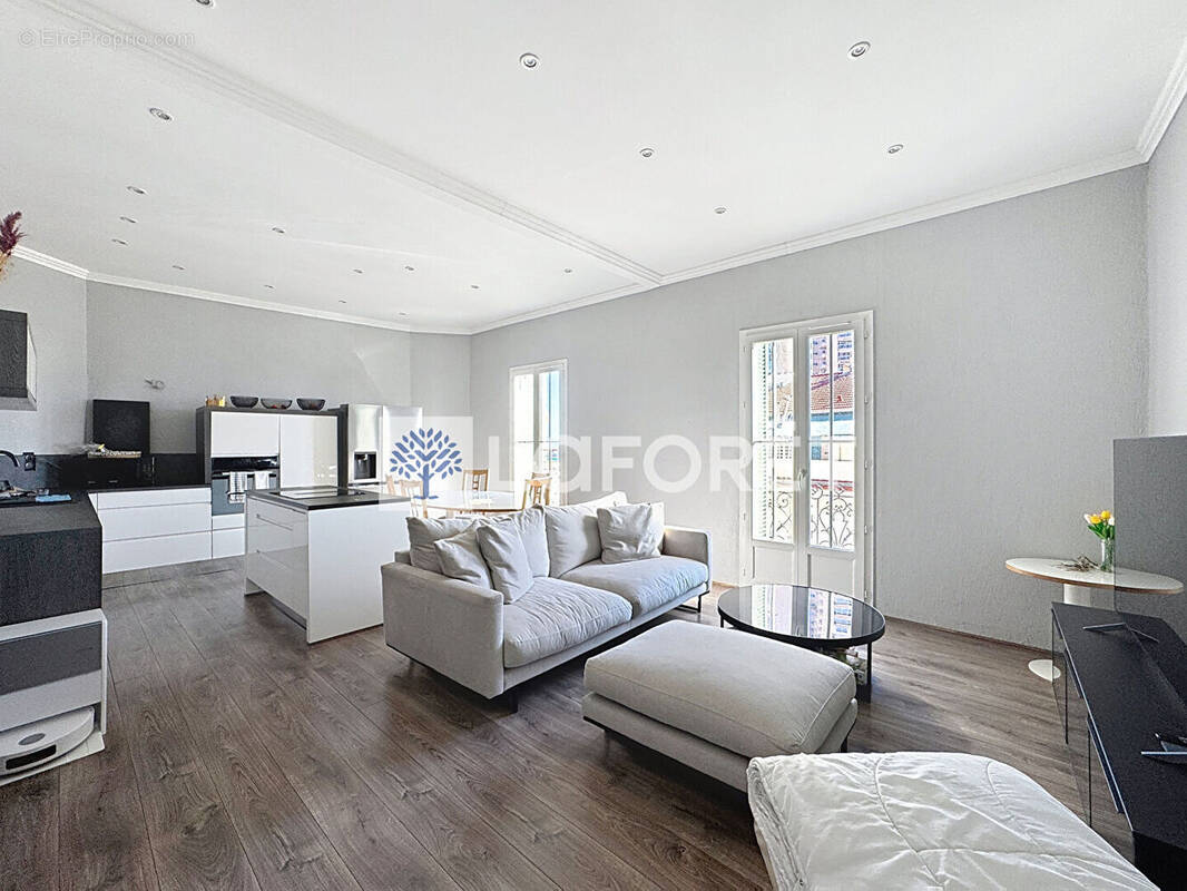 Appartement à BEAUSOLEIL