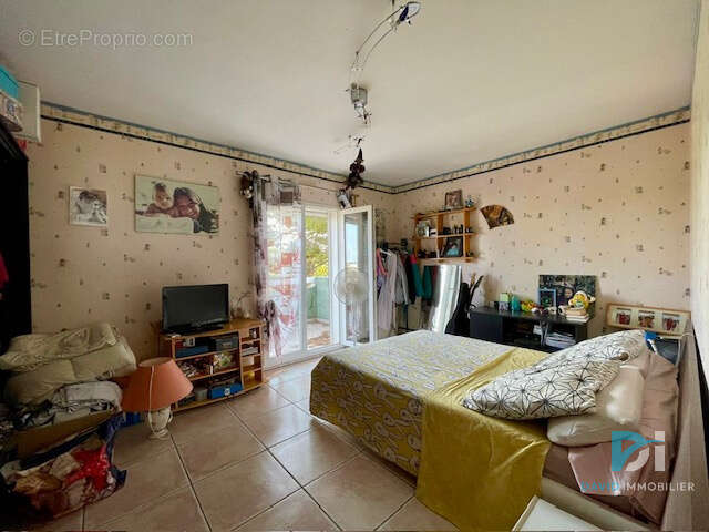 MONTBLANC, villa de 250 m2 hab sur 1859m2 de terrain. - photo 15