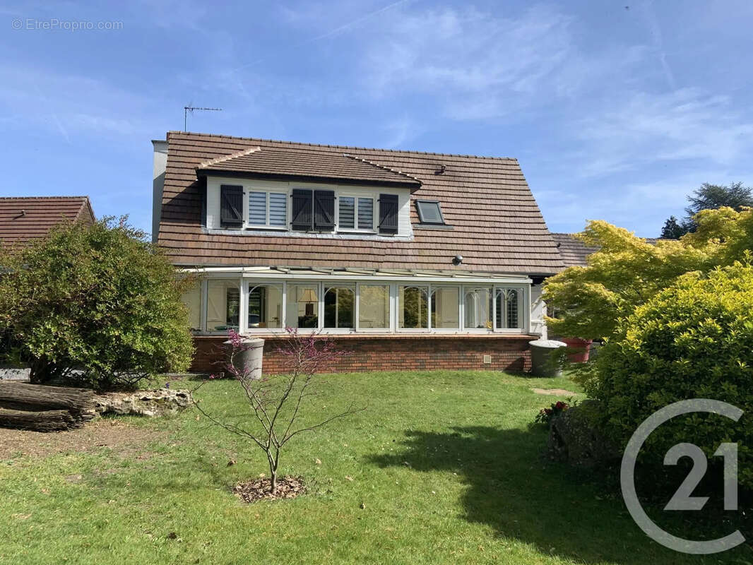 Maison à MONTAGNY-EN-VEXIN