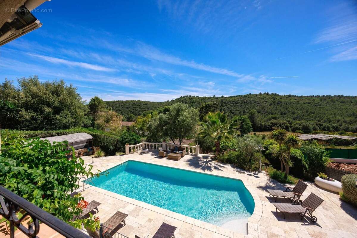 Maison à BIOT