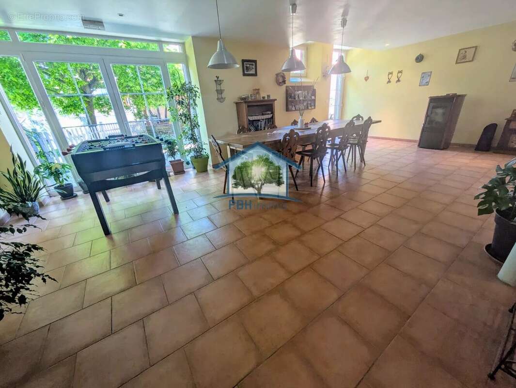 Maison à SCHILLERSDORF