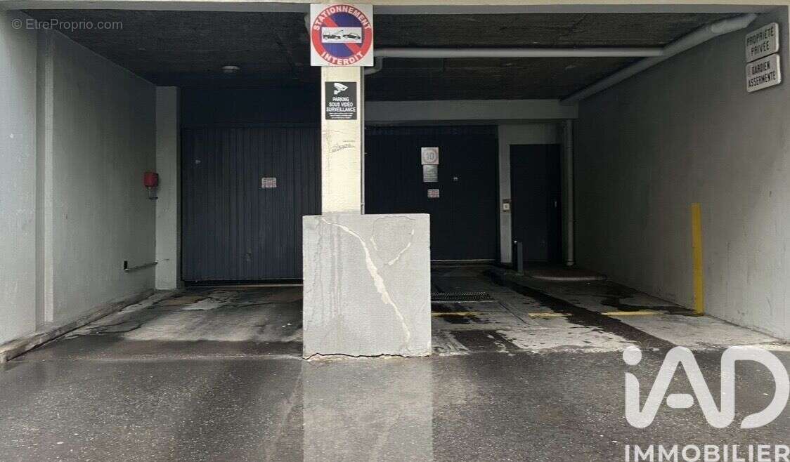 Photo 5 - Parking à PARIS-11E