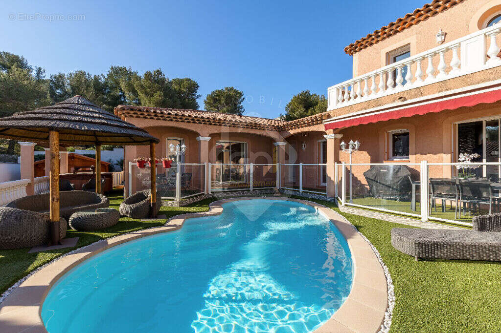 Maison à vendre 287m2 avec piscine à Carry Le Rouet - photo 3