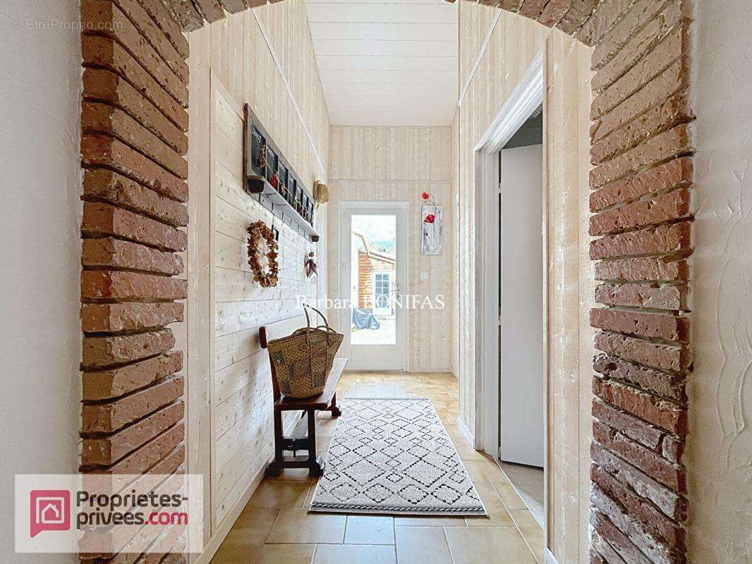 Maison à SAINT-SULPICE