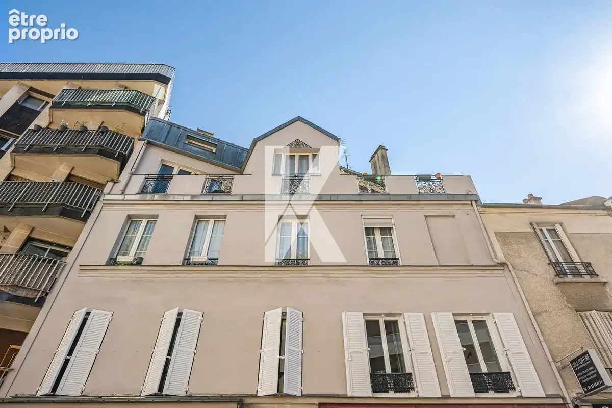 Façade