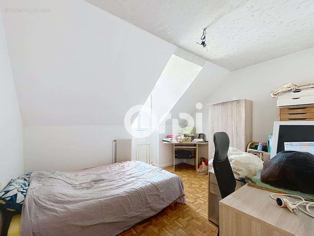 Maison dans une impasse secteur ouest - photo 13