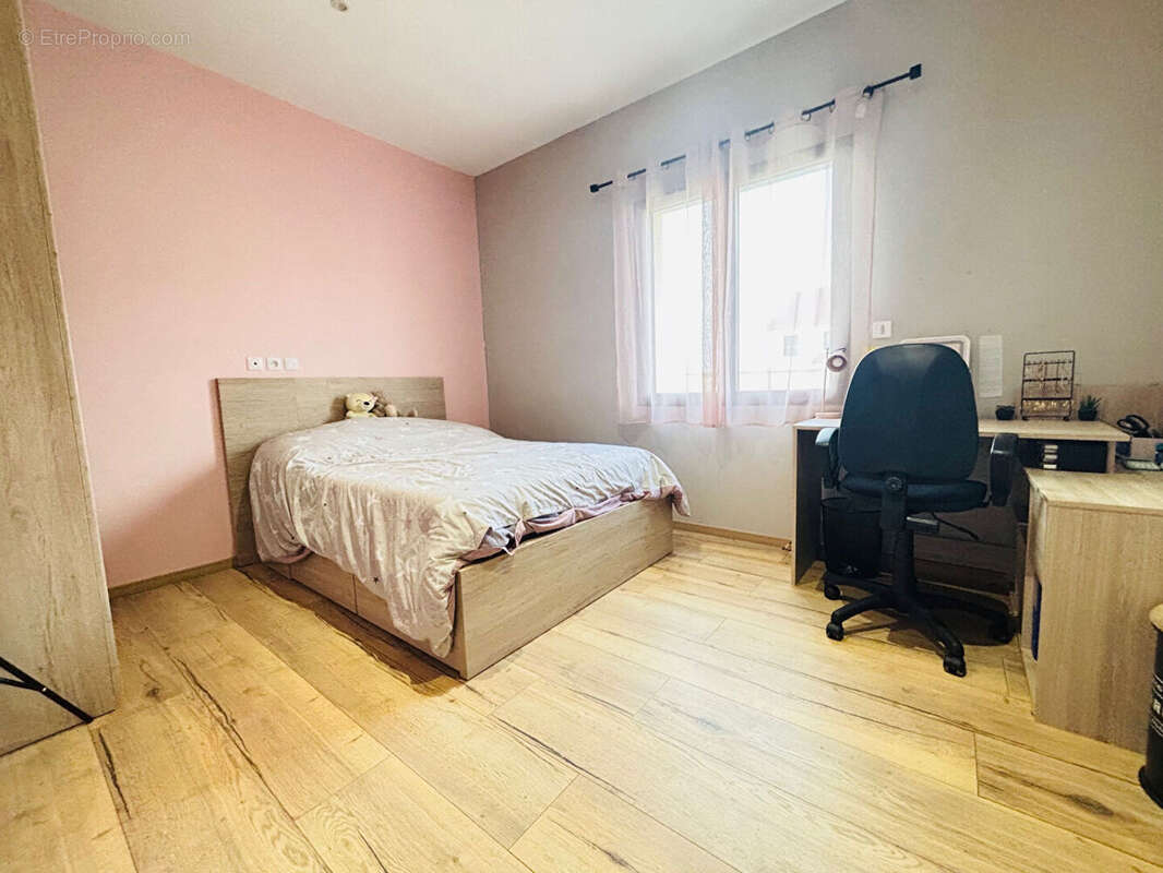 Maison à PERDREAUVILLE