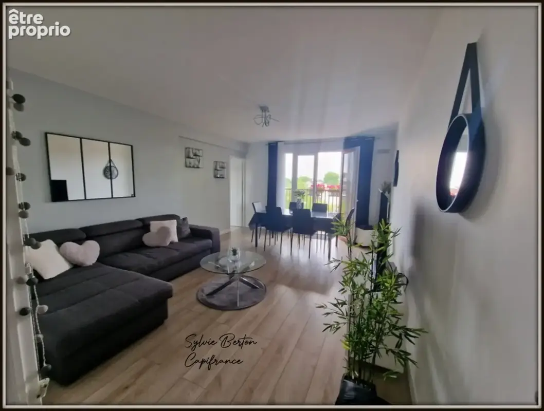Appartement à LIVRY-GARGAN